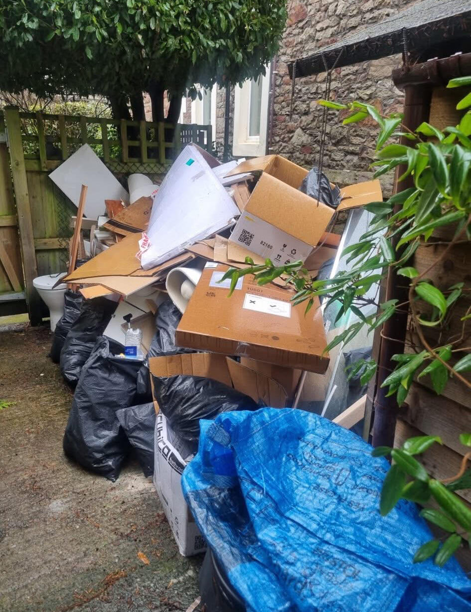 Rubbish waste removal in Bristol